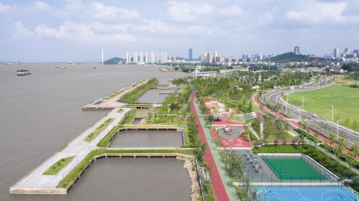 Yangtze River green landscape by BAU, Jiangyin, Jiangsu