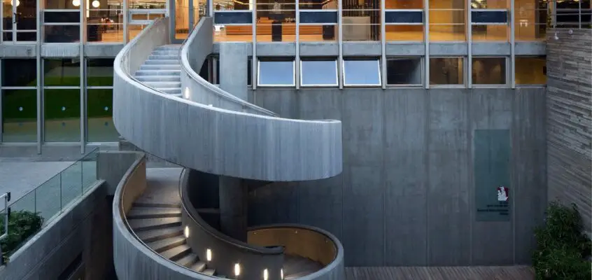 Younes & Sorarya Nazarian Library, Haifa University