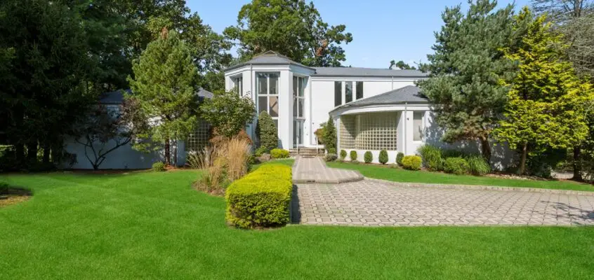 Gloria Gaynor’s New Jersey Mansion Sale