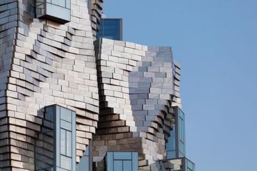 Architect Frank Gehry Designs Showstopping Windows for Louis