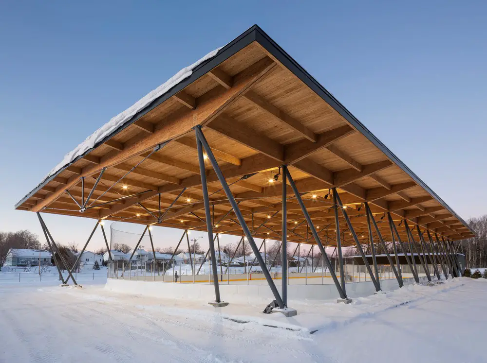 Parc des Saphirs Skating Rink Boischatel