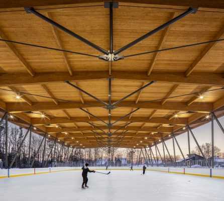 Parc des Saphirs Skating Rink Boischatel