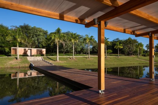 Floating Pavilion in Santo Antônio de Posse Estado