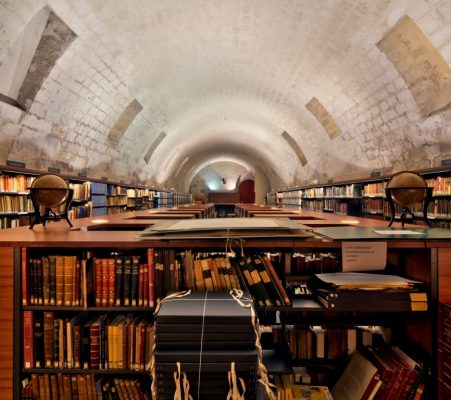 Saint-Corneille Library Compiegne