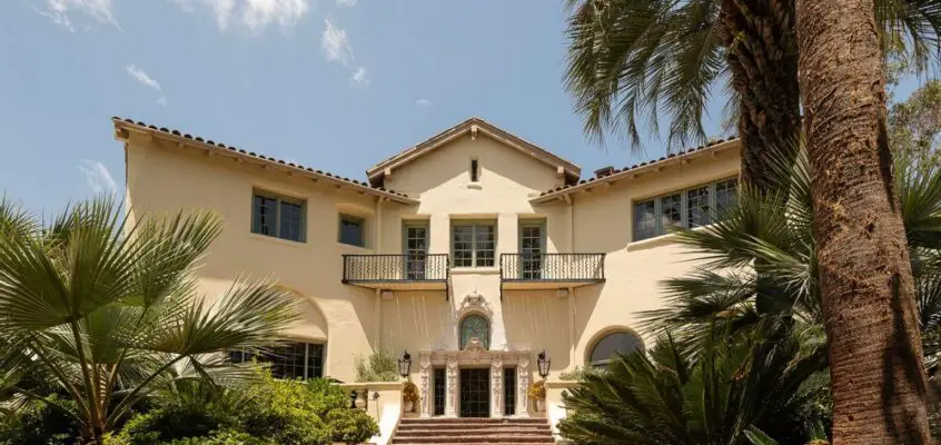 W.C. Fields Mansion, Laughlin Park LA