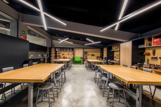 Colegio Hebreo Monte Sinaí Digital Media Library