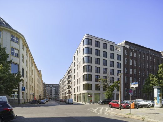 EMBASSY Berlin Buildings, Koellnischen Park