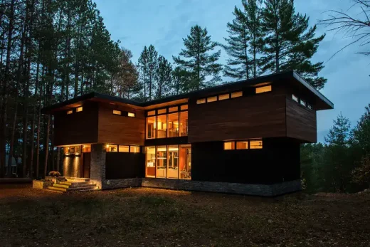 Lake of Bays Cottage, Muskoka, Ontario