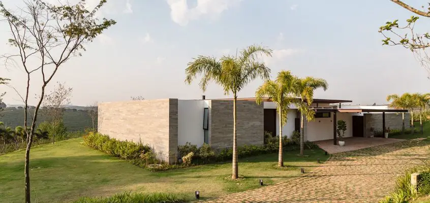 MG House in Bragança Paulista, Brazil