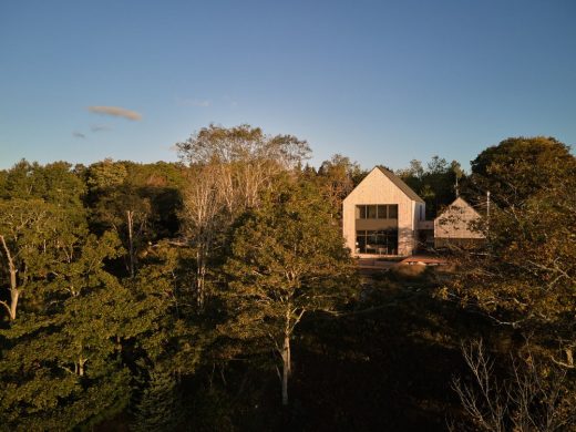 Monocular House Chester Basin