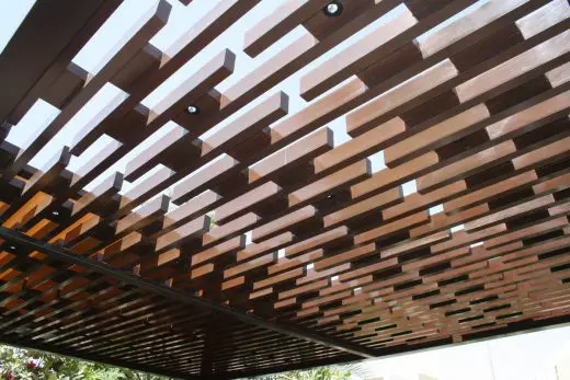 02 Mudon Dubai Garden Residence pergola