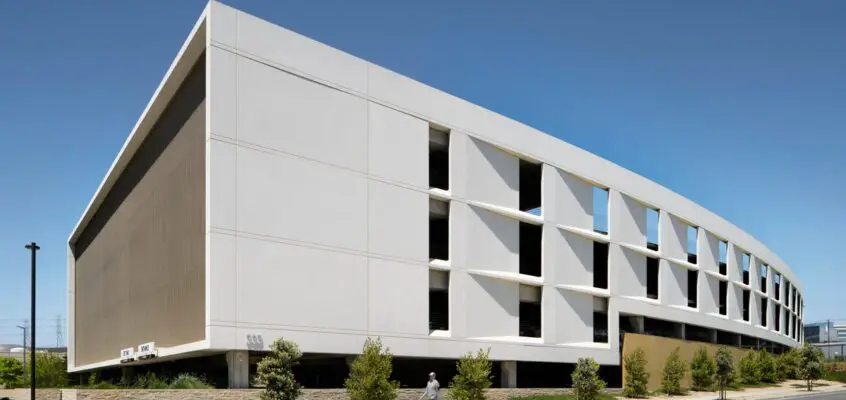 333 Roebling Road Parking Structure Building