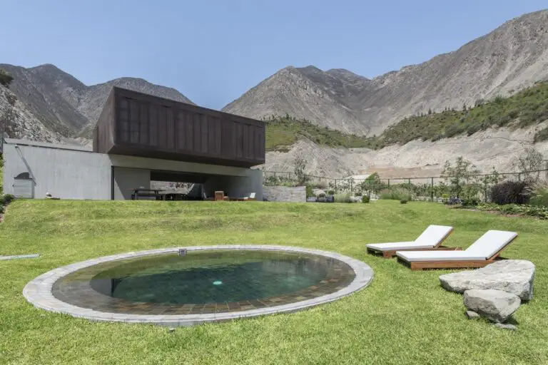 Lima residential building, Peruvian housing earchitect