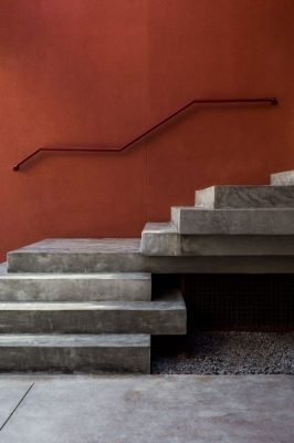 Project Yoga São Paulo property stairs