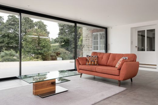 Arrow View Herefordshire house by AR Design Studio