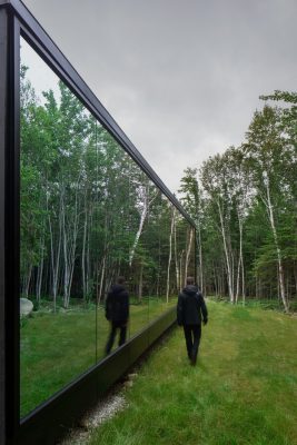 Forest Glamp, Petite-Rivière-Saint-François