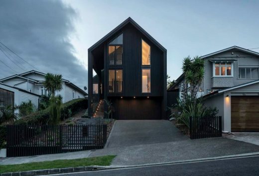 Green Walls & Gables Residence Auckland NZ