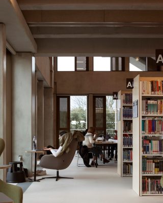 Kingston University London, Town House