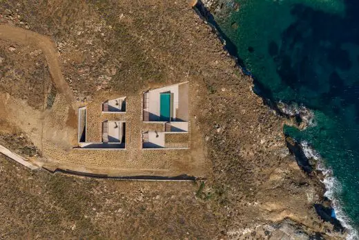 nCAVED house, Serifos property