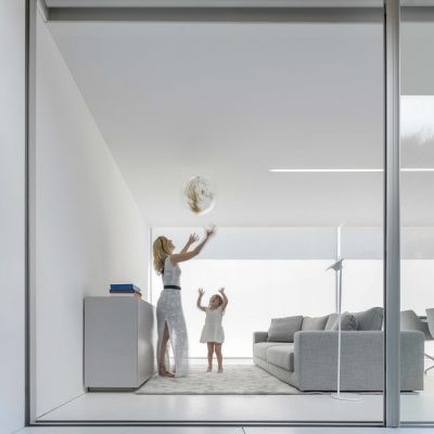 Modern Fran Silvestre Arquitectos home in Spain interior design
