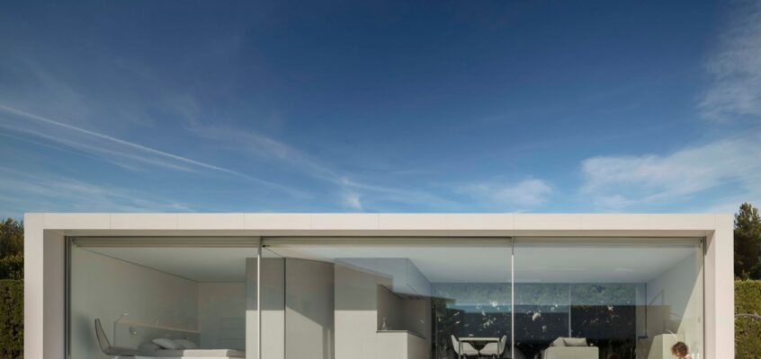 NIU N70, Spain: Fran Silvestre Arquitectos