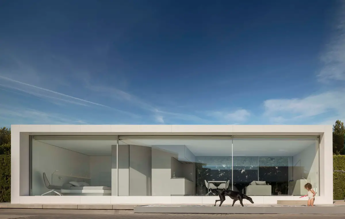 NIU N70, Spain home by Fran Silvestre Arquitectos