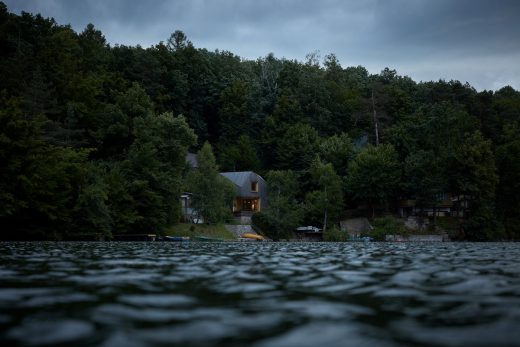 Southern Moravia property on Czech Republic lake