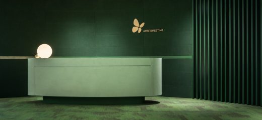 AmberMeeting Office Xi’an CBD reception desk by HONG Designworks
