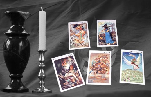 Different types of psychic reading tarot