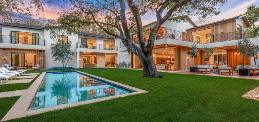 Encino Mansion Sold, Royal Oaks Los Angeles