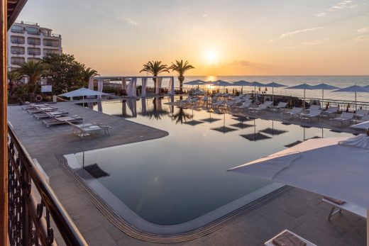 RG Naxos Hotel four-star Delta by Marriott pool