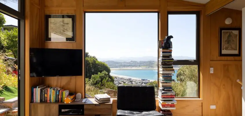 Suitcase House, Wellington, New Zealand