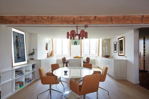 Sun Dial Apartment Paris Interior 

It’s a distinctly architectural approach to sculpting interior space. Manuelle Gautrand even drew a corridor of glass in the roof so the suns influence was at constant play throughout the year.

<a href=