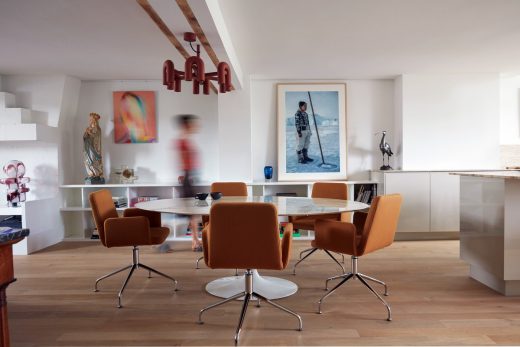 Sun Dial Apartment Paris Interior 

Distinct zones, each with it’s own material qualities make-up the ensemble: from a minimalist zen-like sleeping space under the roof, to a moody wood-panelled entrance.

<a href=