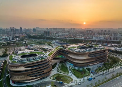 Guangzhou Infinitus Plaza building design by Zaha Hadid Architects