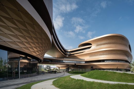 Guangzhou Infinitus Plaza building design by Zaha Hadid Architects