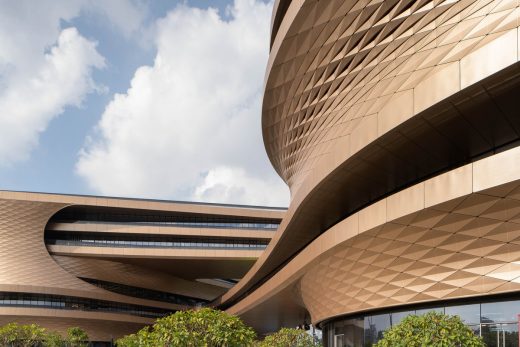 Guangzhou Infinitus Plaza building design by Zaha Hadid Architects