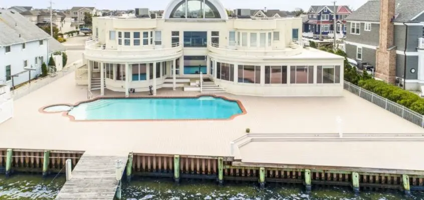 Joe Pesci, New Jersey Mansion Sold