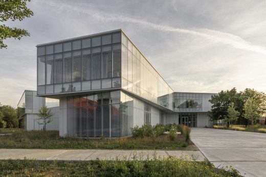 Pierrefonds Public Library Montréal