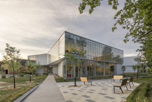 Pierrefonds Public Library Montréal