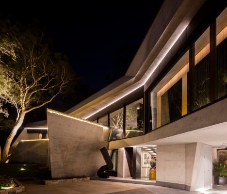 Modern concrete residence NSW