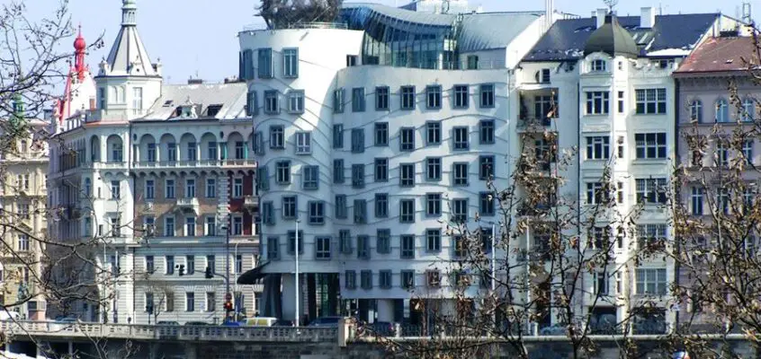 Prague Architecture Tours: Czech walking guides