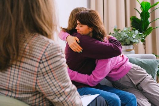 How to Help a Family Member with Addiction Recovery