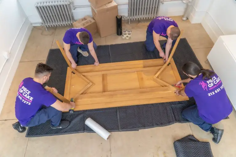 How to protect floors, walls and carpets when moving earchitect