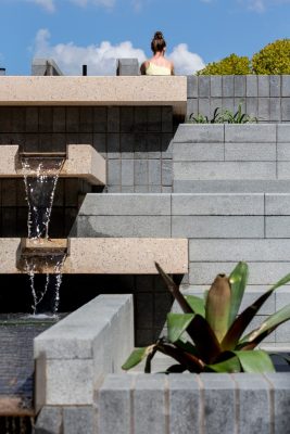 New Macquarie University central courtyard, ASPECT Studios