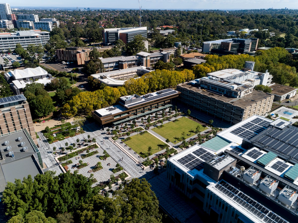 Macquarie University new central courtyard, Sydney landscape