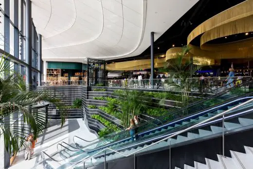 Mall of the Netherlands in Leidschendam Dining Plaza