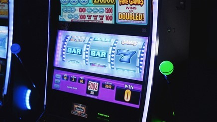 Online Slot Gambling Games With VIVA99