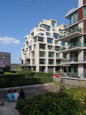 The Grid Aan het IJ Apartment Building