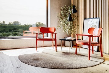 Thonet – 119 Lounge Chair